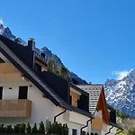 Mojca - Jasna&jelka Apartments, Location With Private Garage And Alpine View * Kranjska Gora