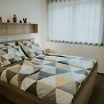 Mojca - Jasna&jelka Apartments, Location With Private Garage And Alpine View * Kranjska Gora