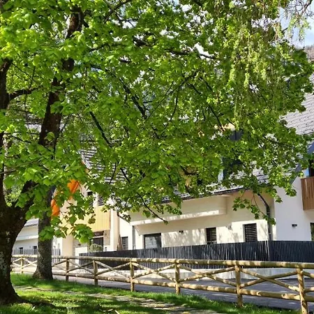 Mojca Jasna & Jelka Kranjska Gora