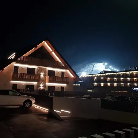 Mojca - Jasna&jelka Apartments, Location With Private Garage And Alpine View Apartment Kranjska Gora