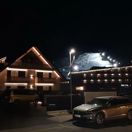 Mojca - Jasna&jelka Apartments, Location With Private Garage And Alpine View Kranjska Gora