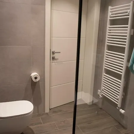 Mojca - Jasna&jelka Apartments, Location With Private Garage And Alpine View * 크라니스카고라