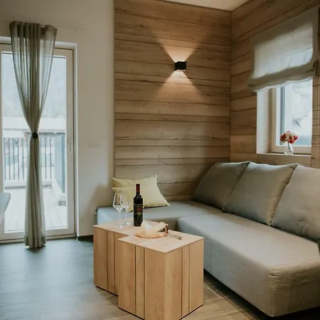 Mojca - Jasna&jelka Apartments, Location With Private Garage And Alpine View Kranjska Gora