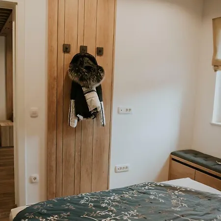 Mojca Jasna & Jelka Kranjska Gora