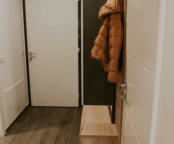 Mojca - Jasna&jelka Apartments, Location With Private Garage And Alpine View Kranjska Gora