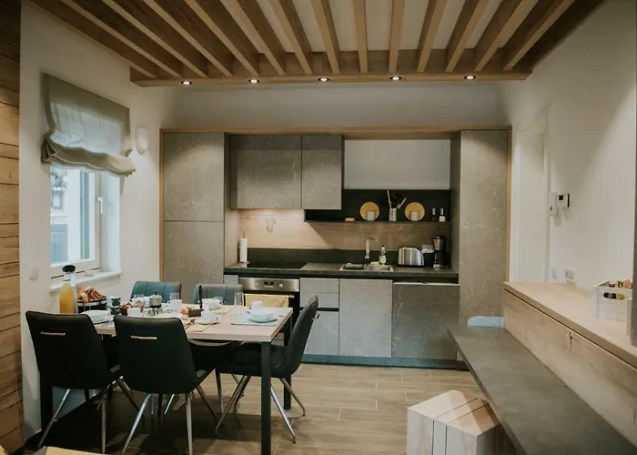 Mojca - Jasna&jelka Apartments, Location With Private Garage And Alpine View Kranjska Gora